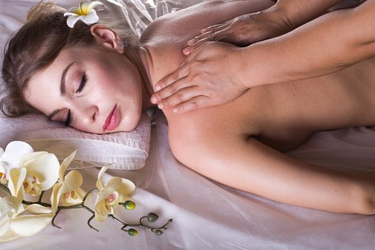 Подарок на Новый год для мамы на сумму 50000 рублей