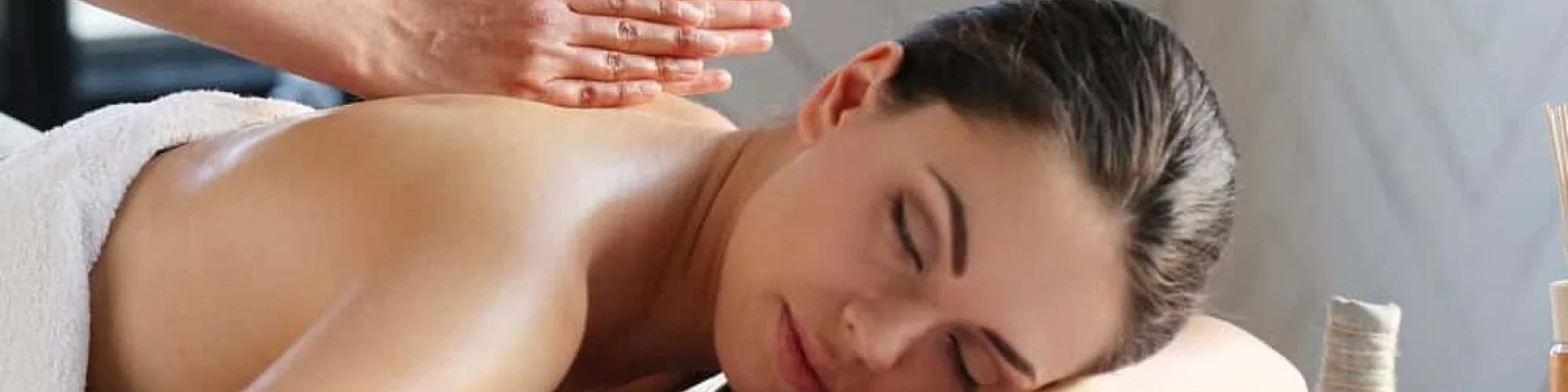 Как проводится моделирующий массаж тела