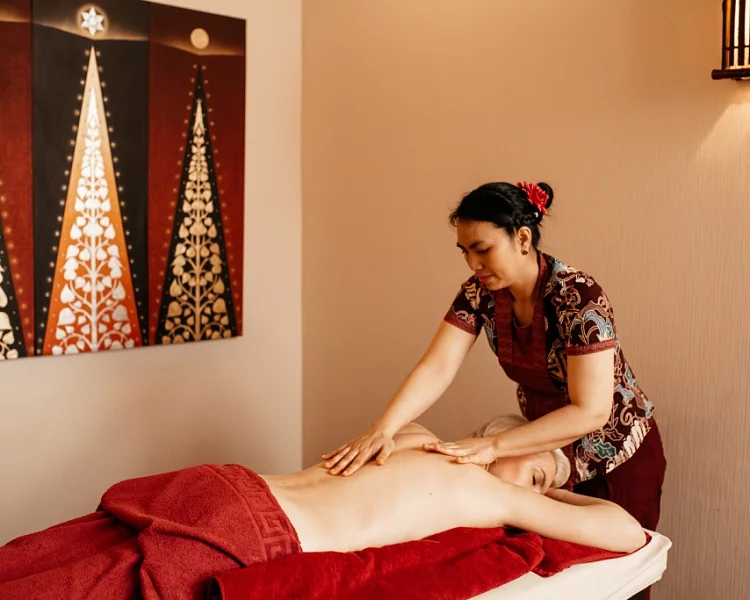 Сертификат на 8 марта учителю на СПА программу “Антистресс-шоколад”