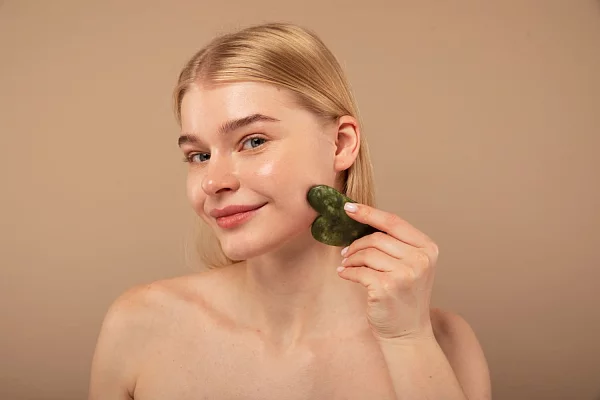 Массаж гуаша для лица