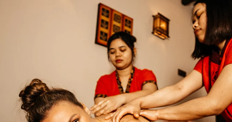 Подарок на Новый год жене на СПА-программу "Шоколадное блаженство"