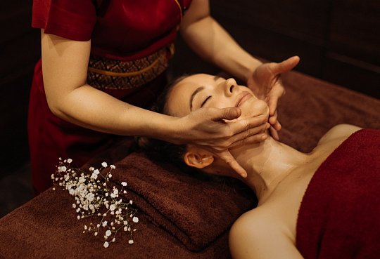 Лифтинг-массаж лица